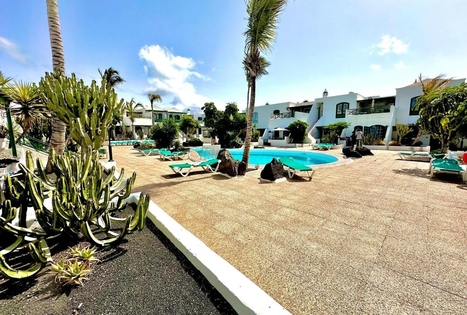 Aloha Apartment - Beach And Pool Puerto del Carmen   Puerto del Carmen (Lanzarote)